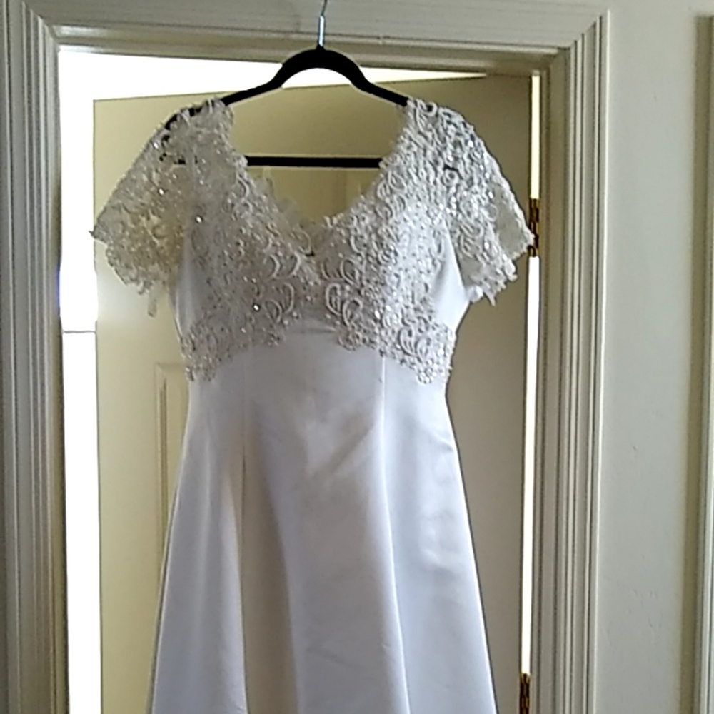 Pallas Athena Wedding Dress